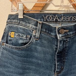 Never worn YOGA jeans high waist cropped boyfriend jeans
